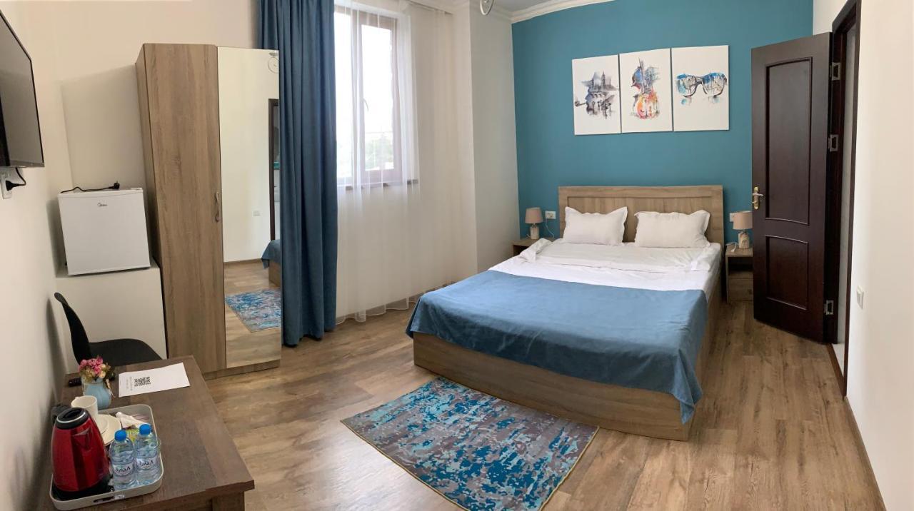 Sofia Hotel Yerevan Ngoại thất bức ảnh