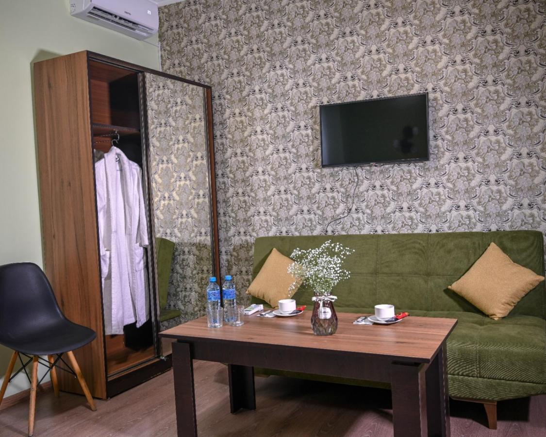 Sofia Hotel Yerevan Ngoại thất bức ảnh