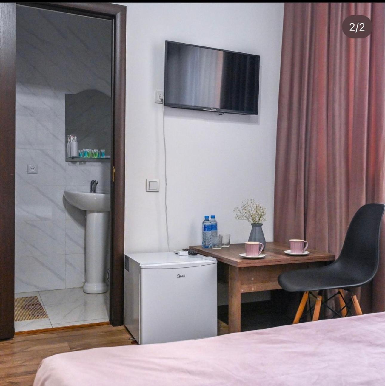 Sofia Hotel Yerevan Ngoại thất bức ảnh